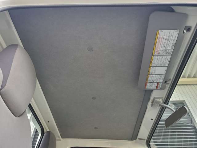 Isuzu Elf 11
