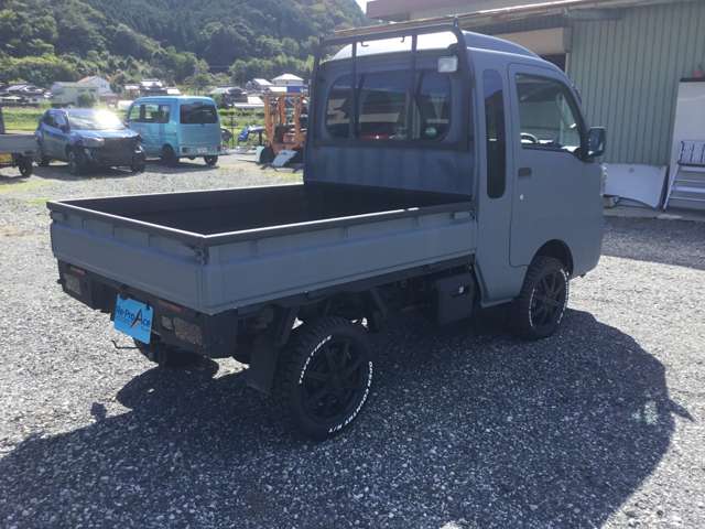 Daihatsu Hijet Truck 6