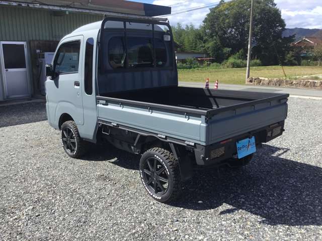 Daihatsu Hijet Truck 7
