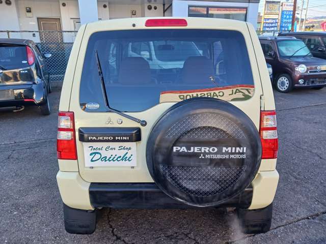 Mitsubishi Pajero Mini 5