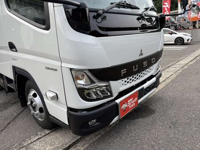 Mitsubishi Fuso Canter 12
