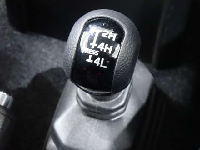 Suzuki Jimny 6