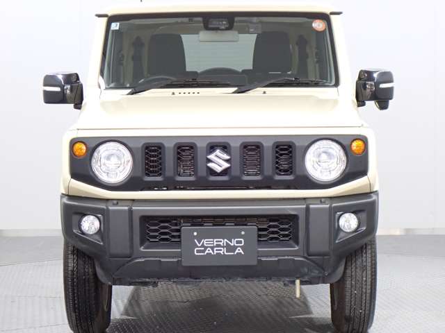 Suzuki Jimny 10