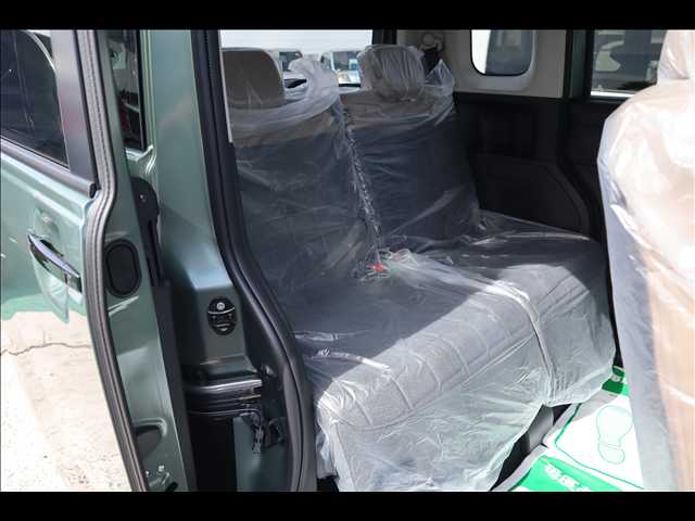 Mitsubishi Delica Mini 6