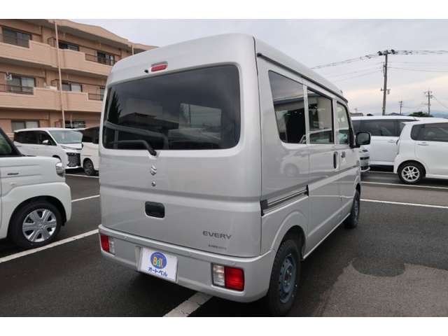 Suzuki Every 3