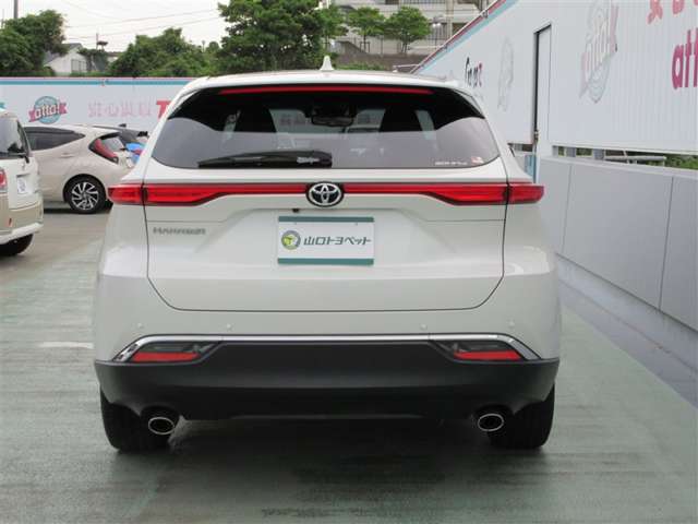 Toyota Harrier 6