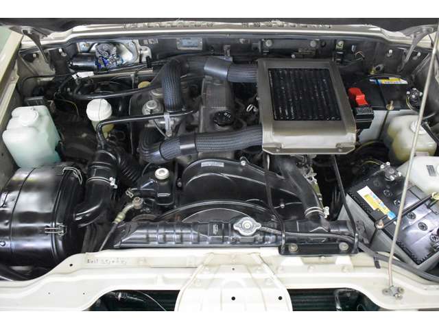 Mitsubishi Pajero 4