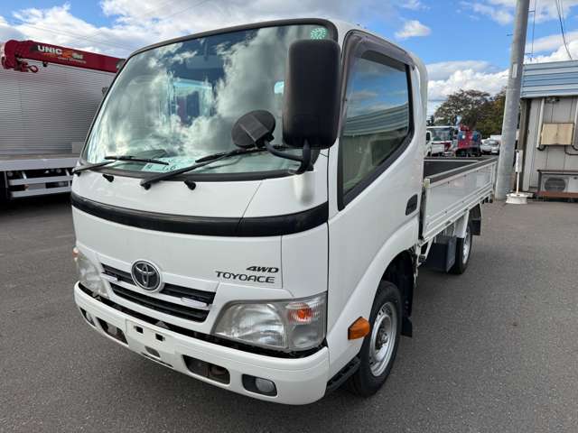 Toyota Toyoace 4