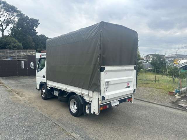 Mitsubishi Fuso Canter 7