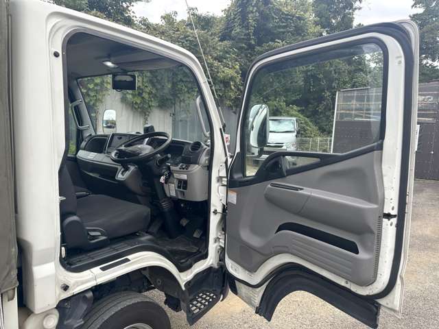 Mitsubishi Fuso Canter 9