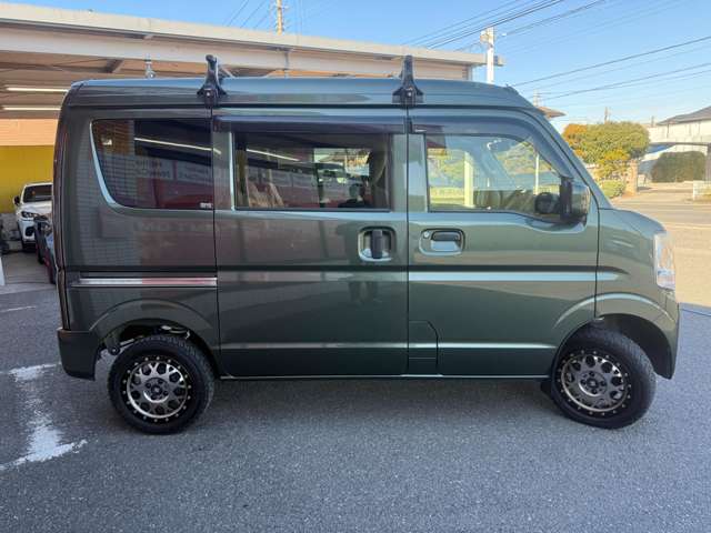 Suzuki Every 12