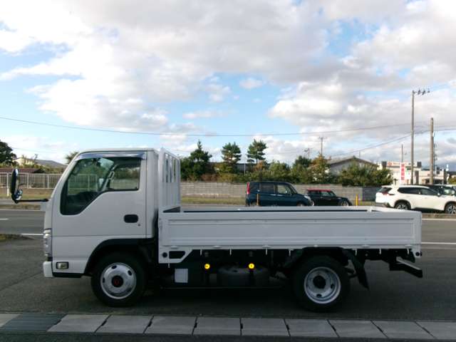 Isuzu Elf 8