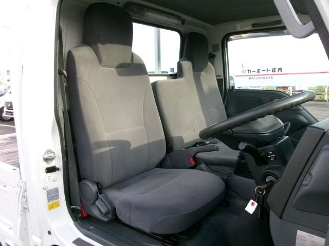 Isuzu Elf 10