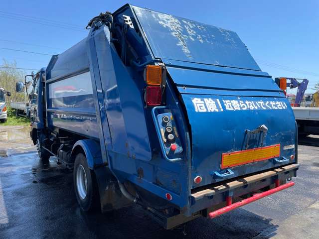 UD Trucks Condor 7