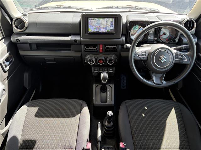 Suzuki Jimny 10
