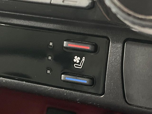 Toyota RAV4 5