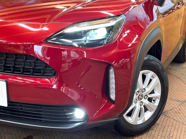 Toyota Yaris Cross 12