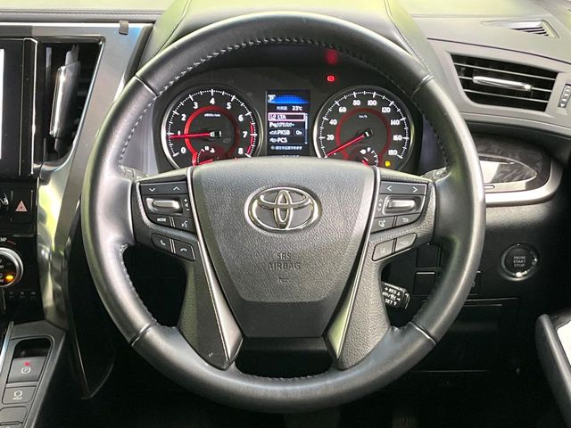 Toyota Alphard 7