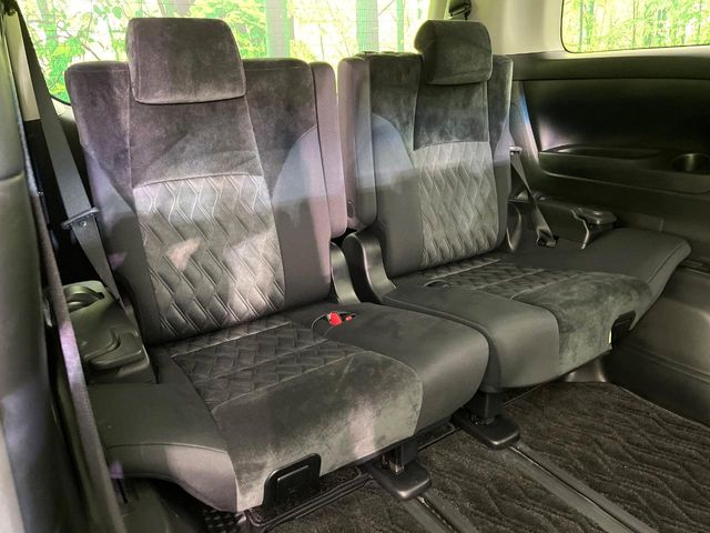 Toyota Alphard 10