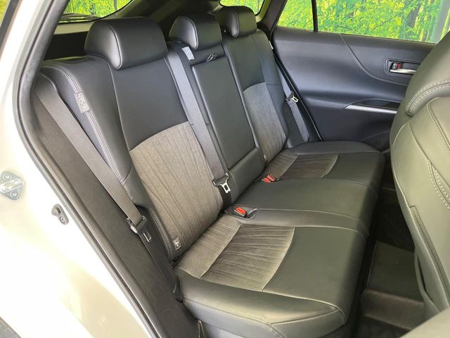 Toyota Harrier 10