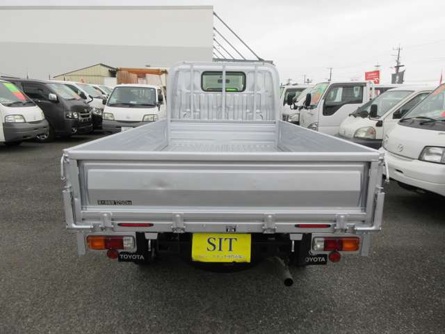 Toyota Toyoace 6