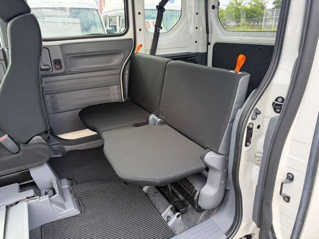 Honda N-VAN 11