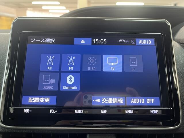 Toyota Noah 11