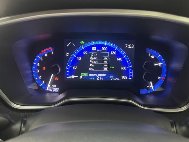 Toyota Corolla Cross 4