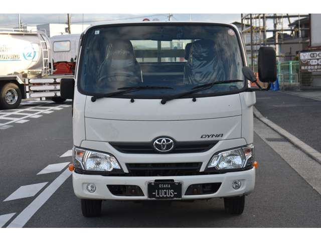 Toyota Dyna 7