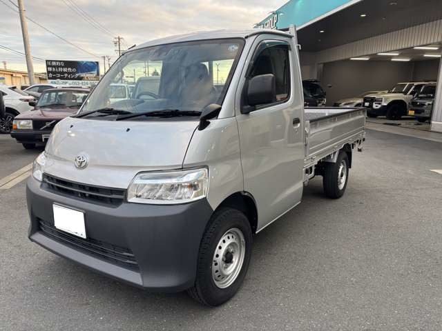 Toyota Town Ace Truck 3