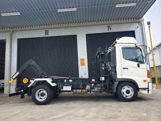 Hino Ranger 4