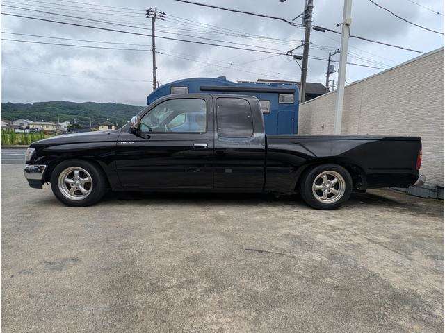 Toyota Hilux 7
