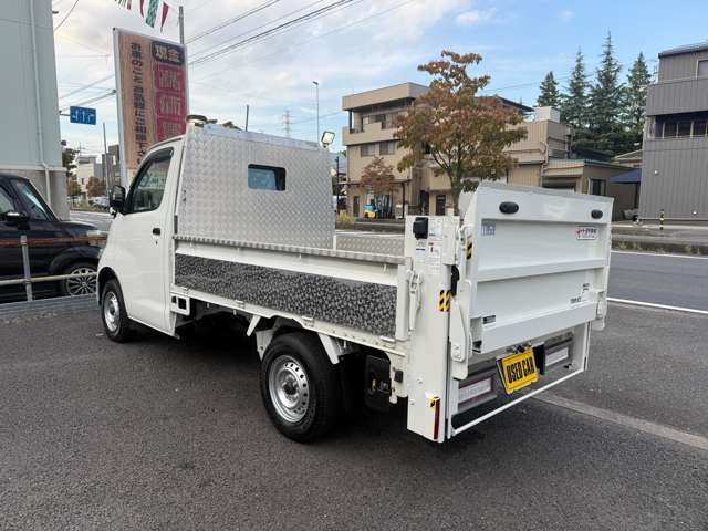 Toyota Town Ace Truck 7