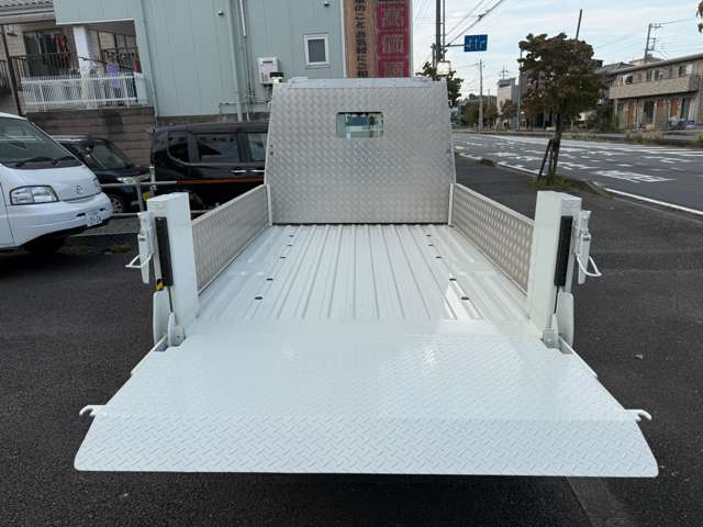Toyota Town Ace Truck 10