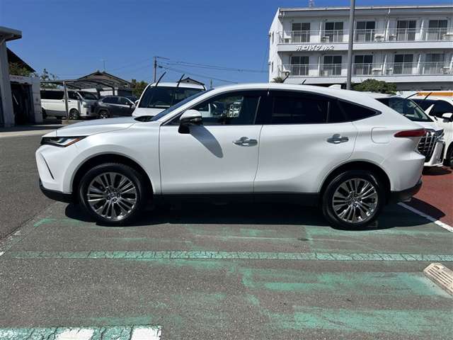 Toyota Harrier 5