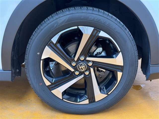 Toyota Raize 7