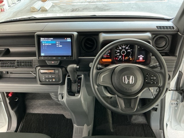 Honda N-VAN 4