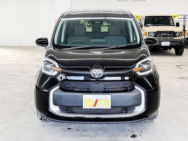 Toyota Sienta 10