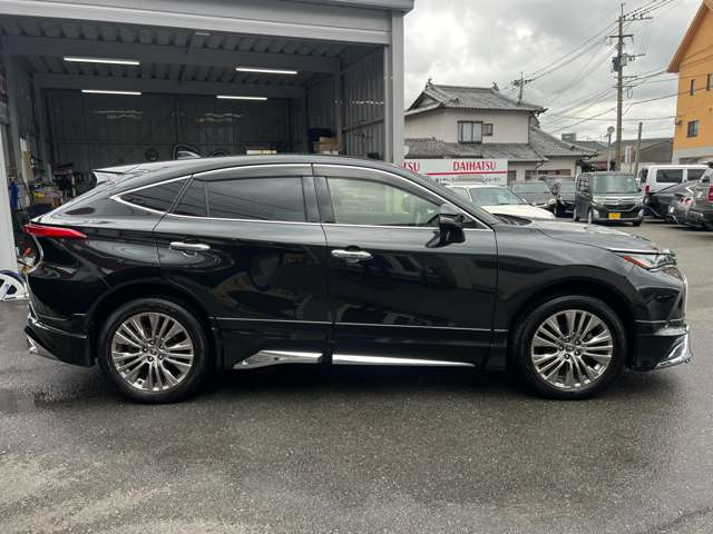 Toyota Harrier 7