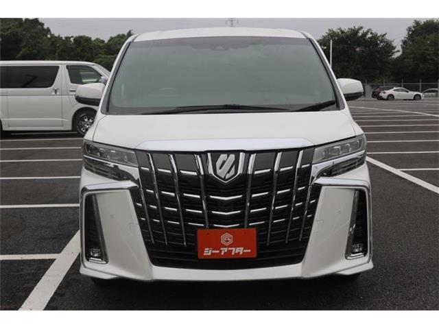 Toyota Alphard 9