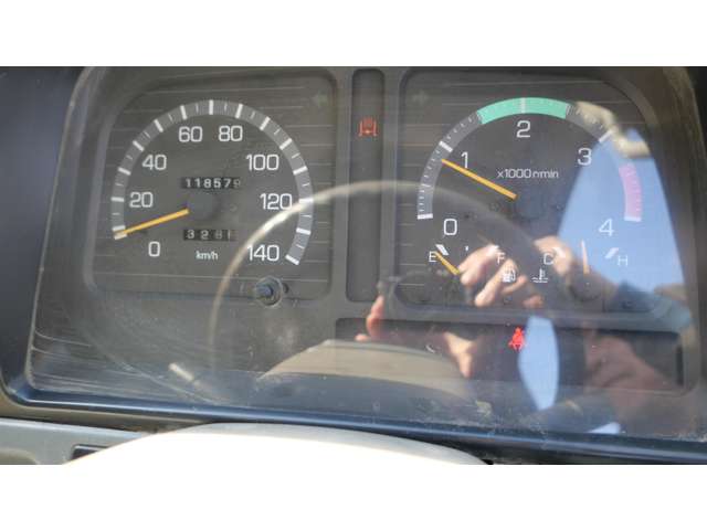 Mitsubishi Fuso Canter 12