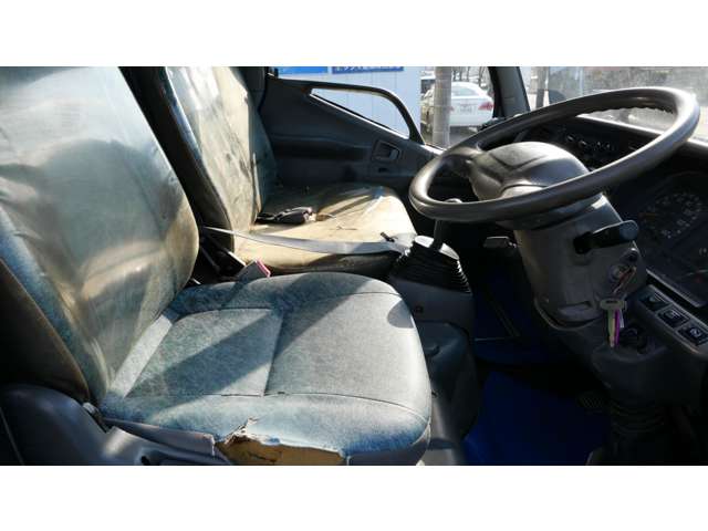 Mitsubishi Fuso Canter 10