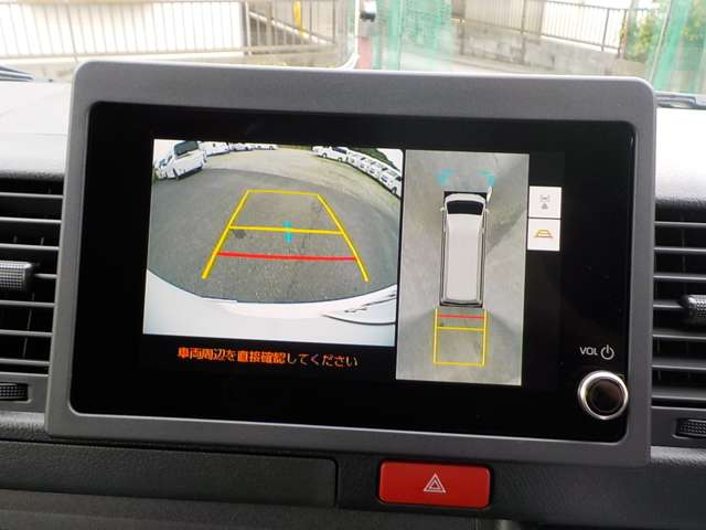 Toyota Hiace Van 6
