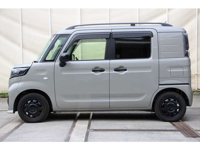 Suzuki Spacia Base 5