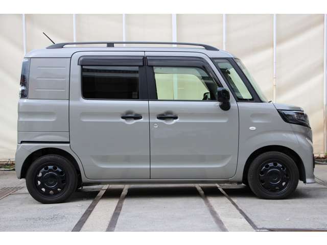 Suzuki Spacia Base 9