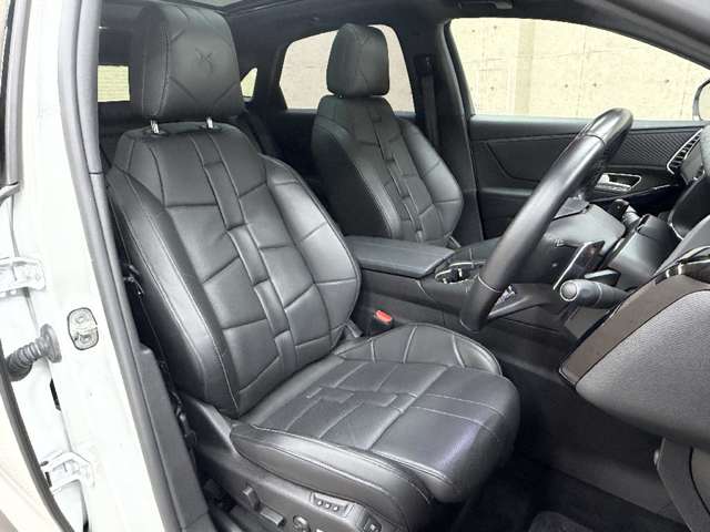 DS Automobiles DS7 8