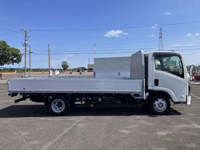 Isuzu Elf 5