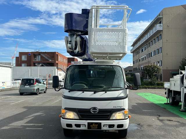 Hino Dutro 6