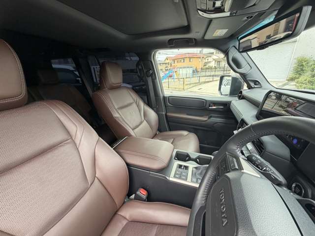 Toyota Land Cruiser 250 9