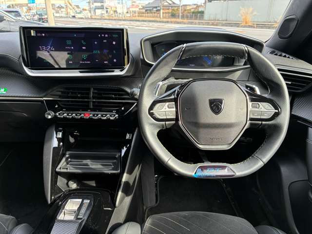 Peugeot SUV 2008 11